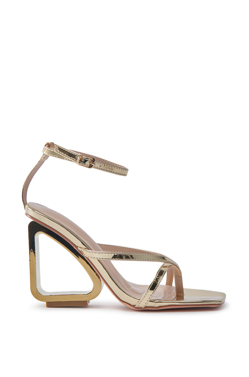 AKIRA BRANWEN GOLD WEDGE SANDAL