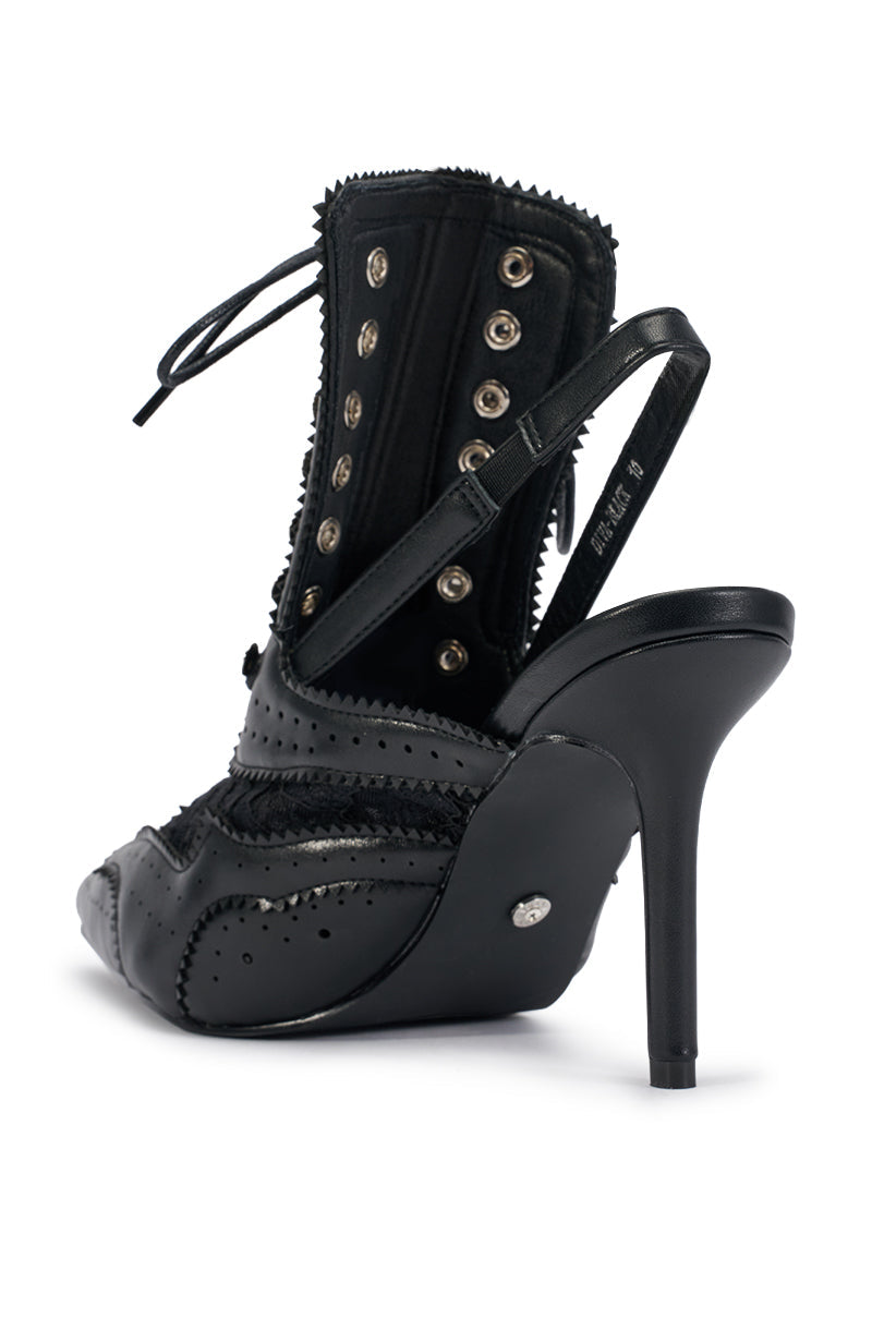 AKIRA GOLD DIVA BLACK SLINGBACK PUMP