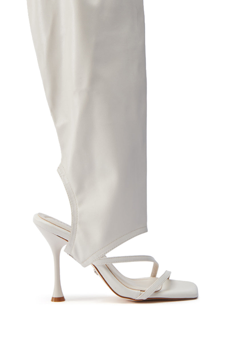 AZALEA WANG FADEYA OFF WHITE SANDAL