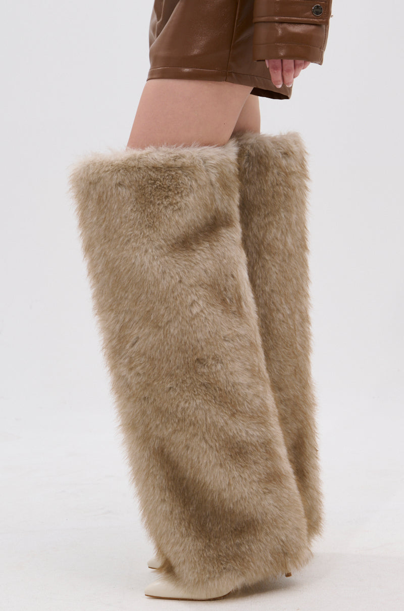AZALEA WANG LAGANN BONE THIGH HIGH FUR LUXE BOOT