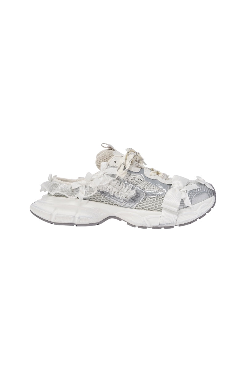 AKIRA GOLD LOCKET WHITE SLIP ON SNEAKER