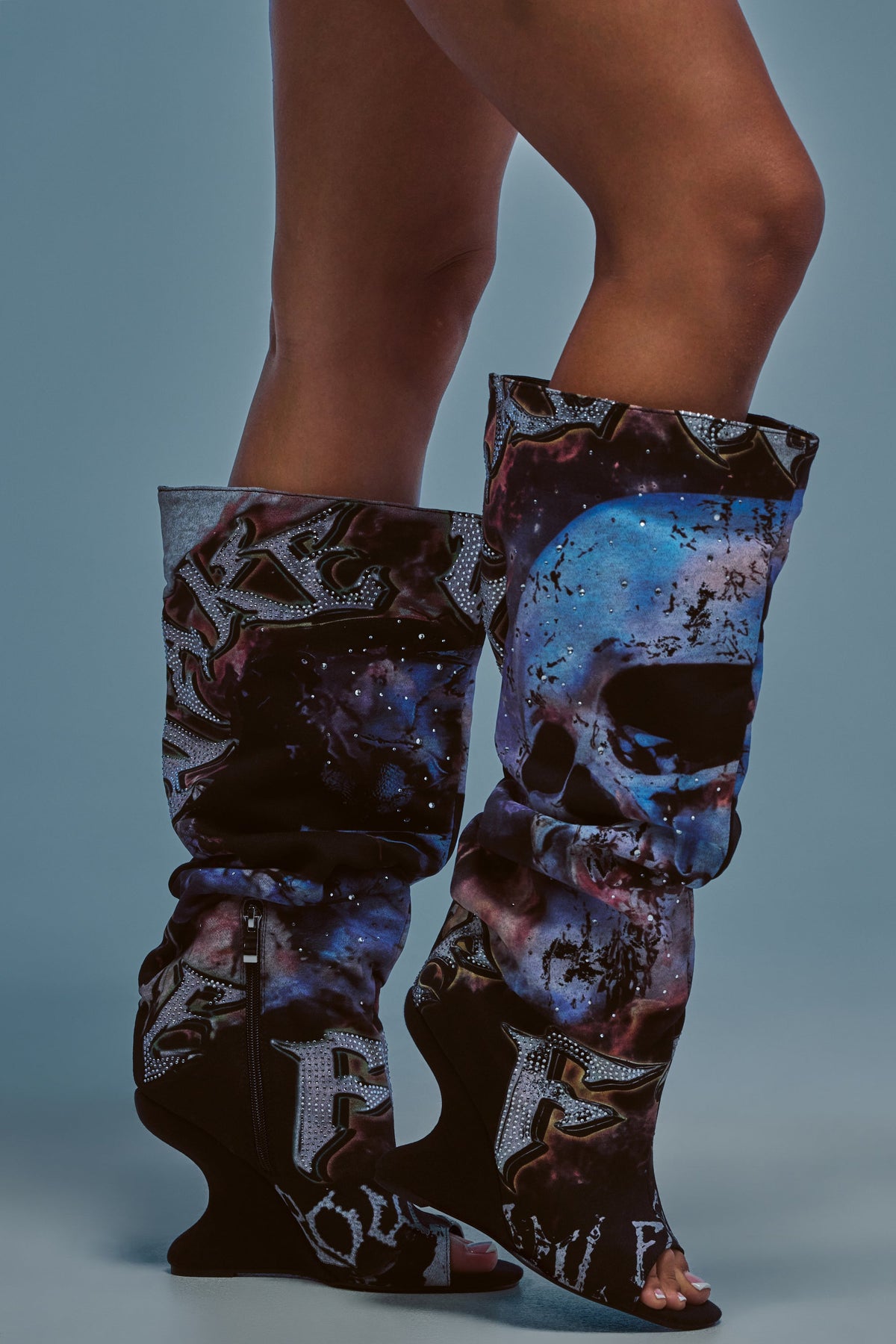 AKIRA GOLD NINE LIVES GRAPHIC OPEN TOE WEDGE BOOT