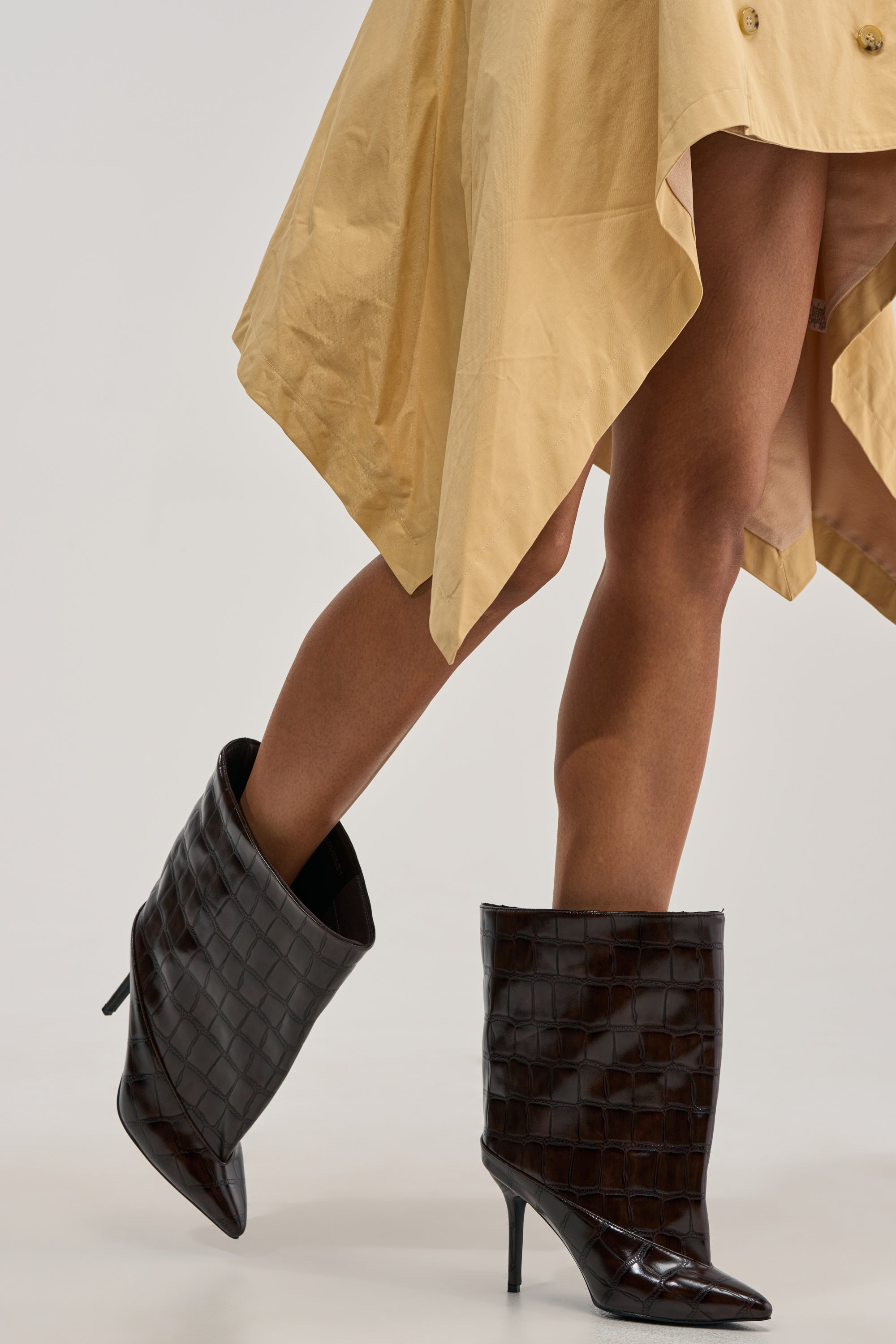 AKIRA GOLD  RITUAL CHOCOLATE PU STILETTO BOOTIE