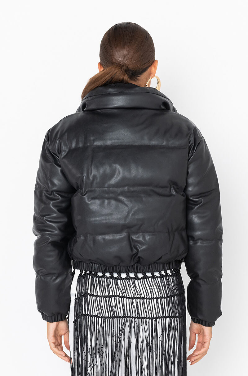 ALL BLACK PLEATHER PUFFER JACKET