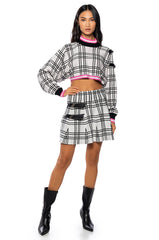 ALL EYES ON ME BUCKLE DETAIL KNIT MINI SKIRT