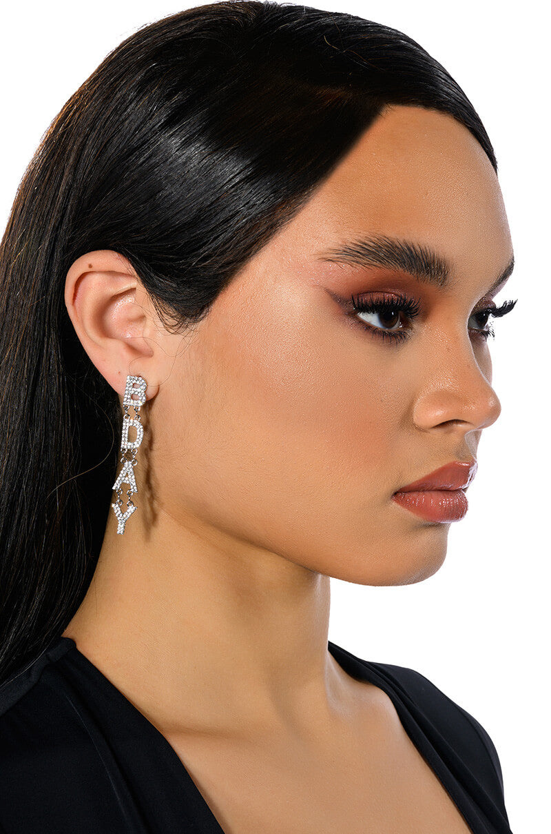 ALL EYES ON ME RHINESTONE DROP EARRINGS