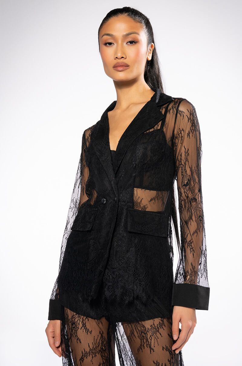 ALL OVER LACE BLAZER