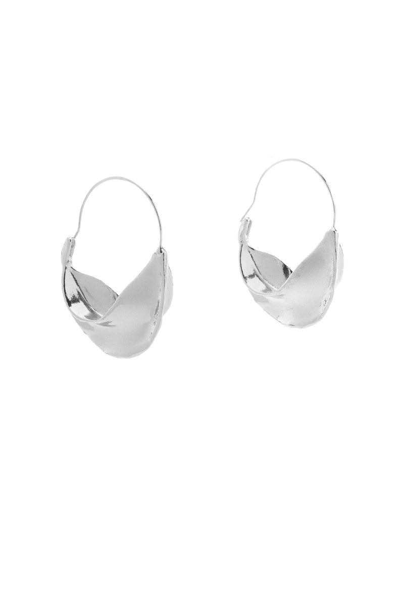 BENT HOOP
